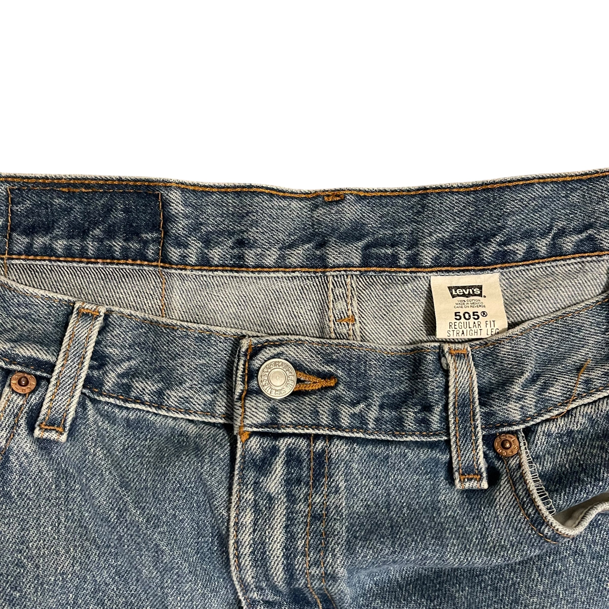 Jean droit en denim coupe classique