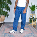 Jean en denim délavé foncé, style vintage