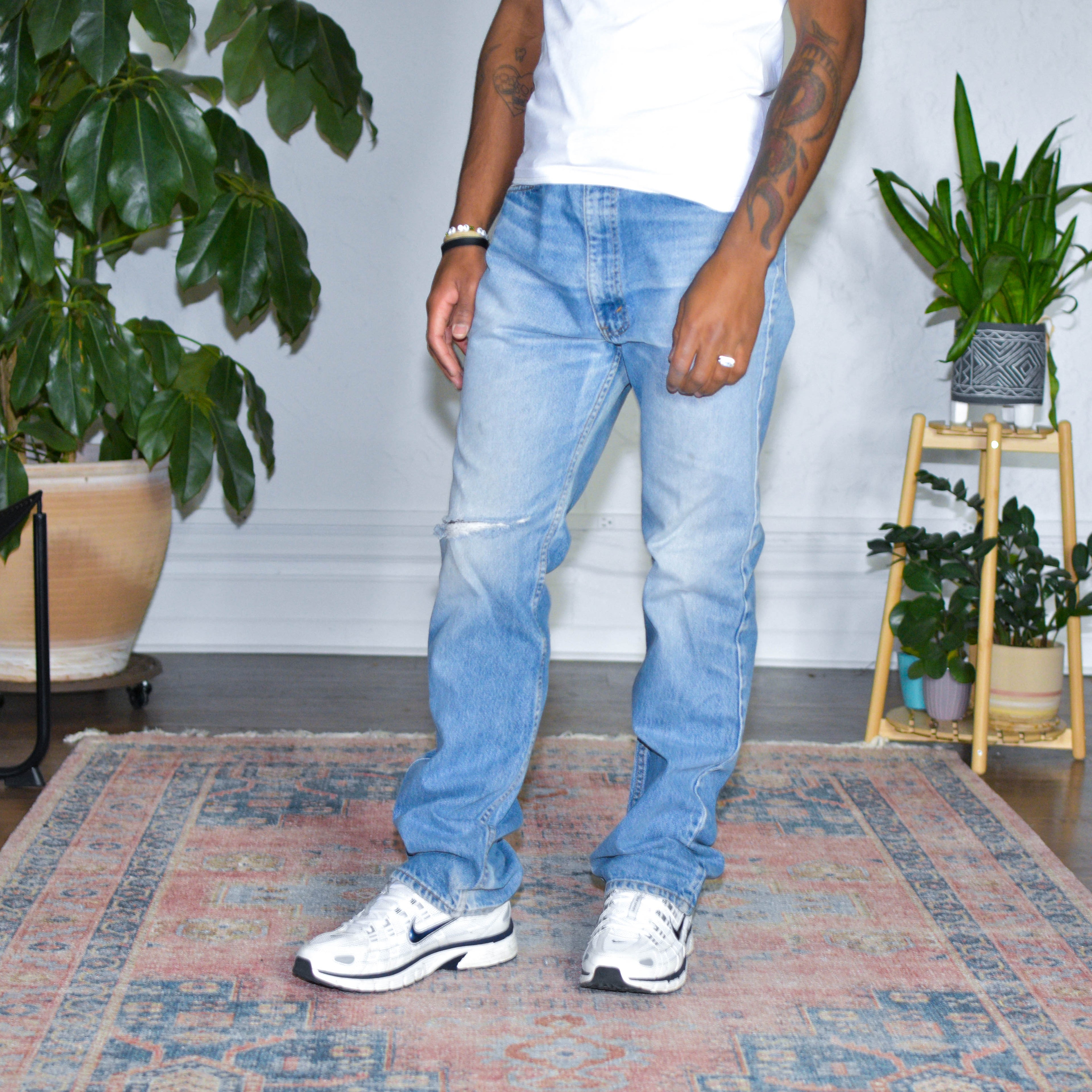 Jeans en denim délavé, style années 80
