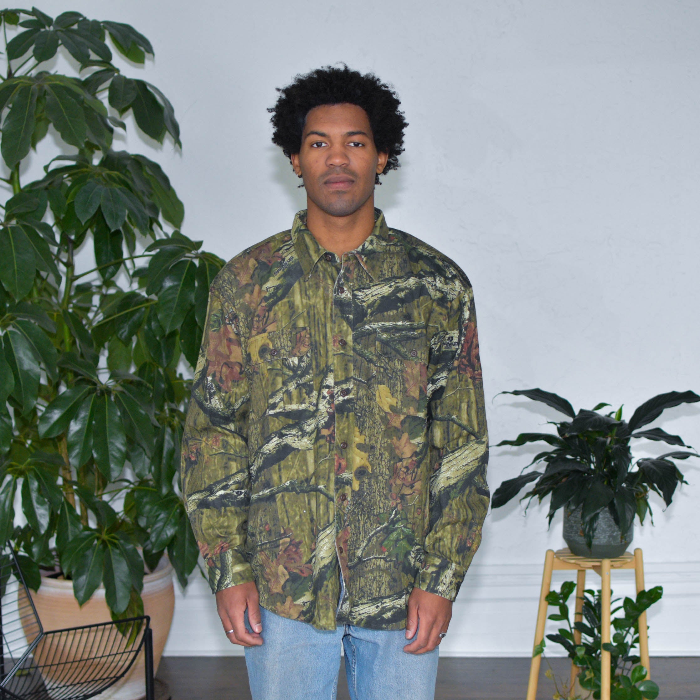 Chemise boutonnée à manches longues motif camouflage vintage